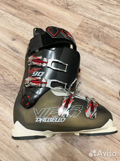 Горнолыжные ботинки