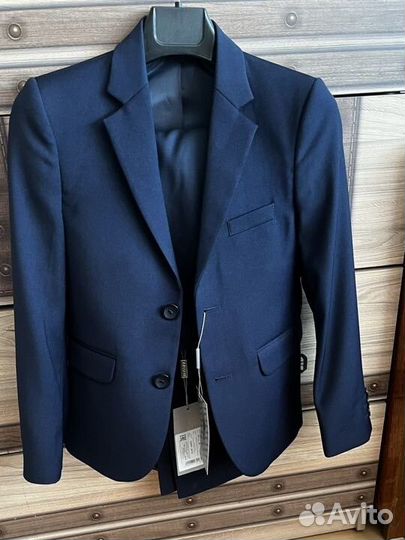 Костюм школьный