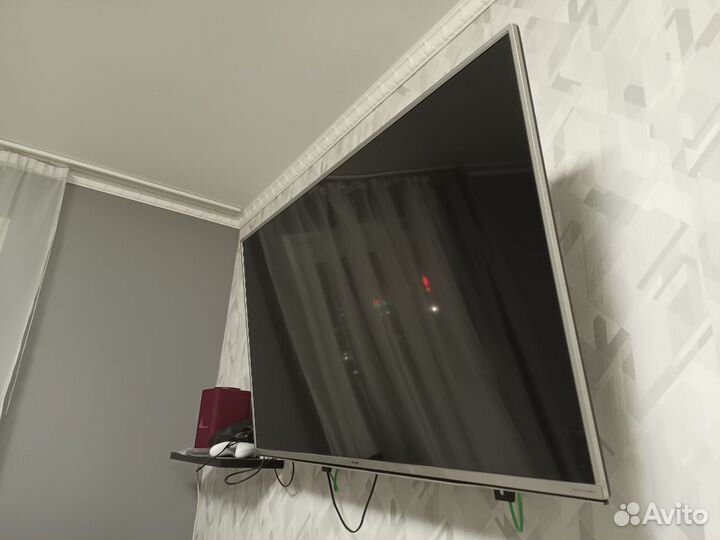 Телевизор 4К Sharp LC-49CUF8472ES