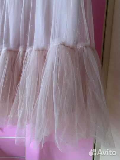 Платье для девочки нарядное праздничное 128