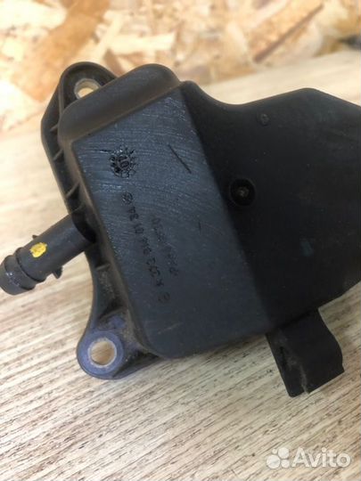 Маслоотделитель Mercedes-Benz E-Class W212