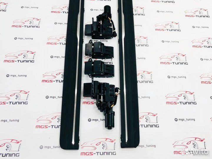 Выдвижные пороги на Range Rover Velar