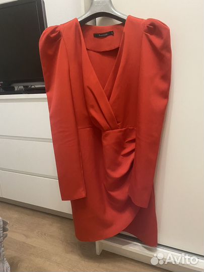 Платье нарядное