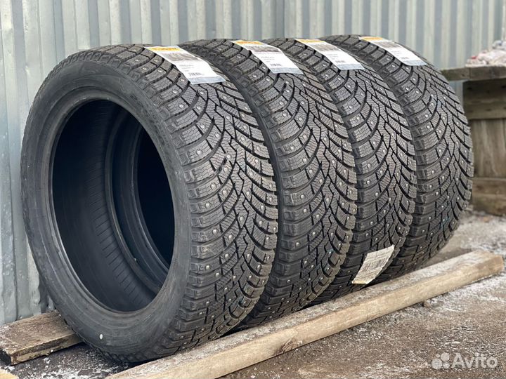 Pirelli Ice Zero 2 245/40 R19 98H