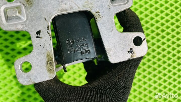 Педаль тормоза Audi A8 D3 (4E) 2002-2010