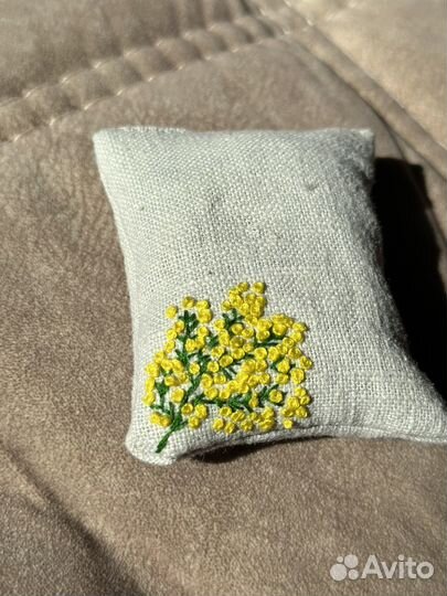 Аромаподушечки саше с вышивкой