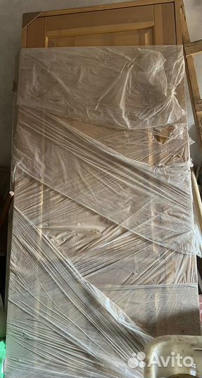 Дверь деревянная