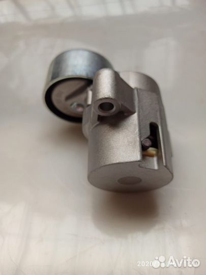 Ролик приводного ремня Mazda 6