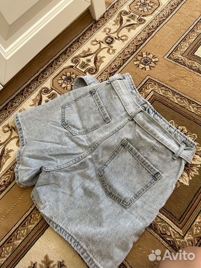 Джинсовые шорты