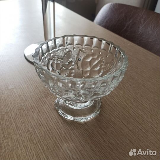 Ваза для фруктов и конфетница