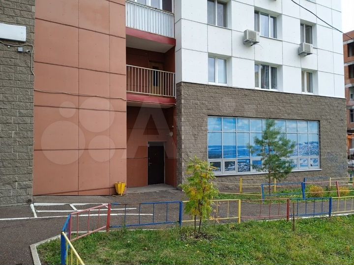 Арендный бизнес, 1 этаж красная линия 261 м²