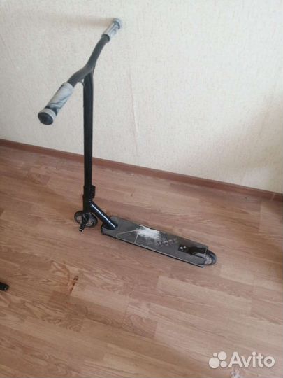 Трюковой самокат