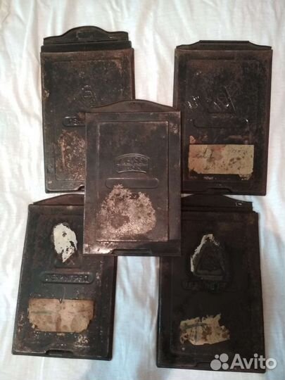 Старинный фотоаппарат