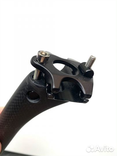 Карбоновый подседельный штырь 27.2