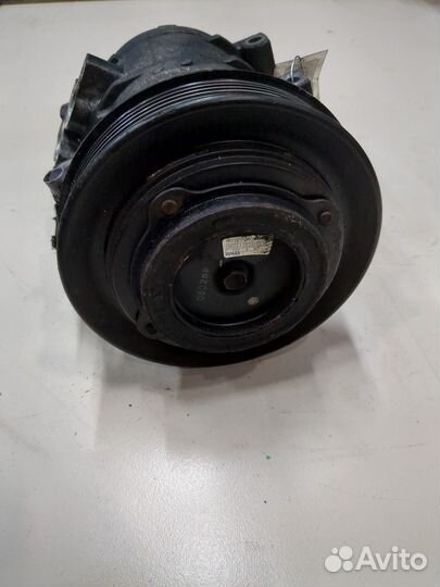 Компрессор кондиционера Toyota Matrix, 2003