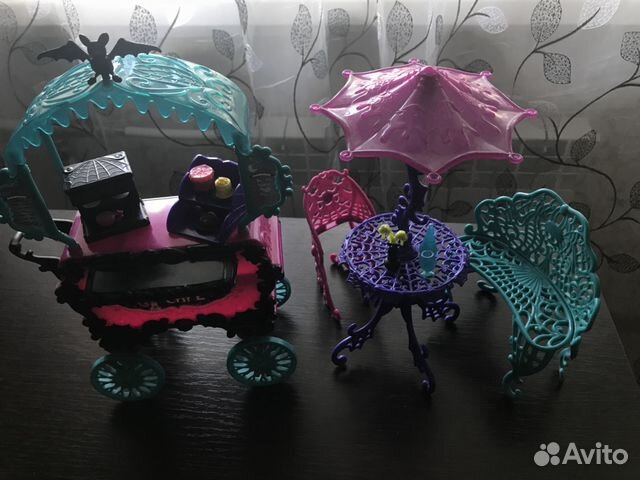 Monster High Кафе (Париж Город Страхов)