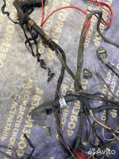 Проводка подкапотная Mercedes-Benz W203 седан