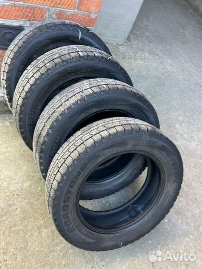 Roadstone Winguard Spike 15.00/65 R15