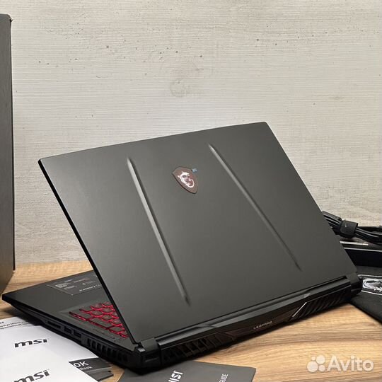 Msi Leopard 17.3 144Hz I5-10300H/16GB/GTX 1650/SSD