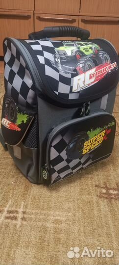 Рюкзак школьный для мальчика