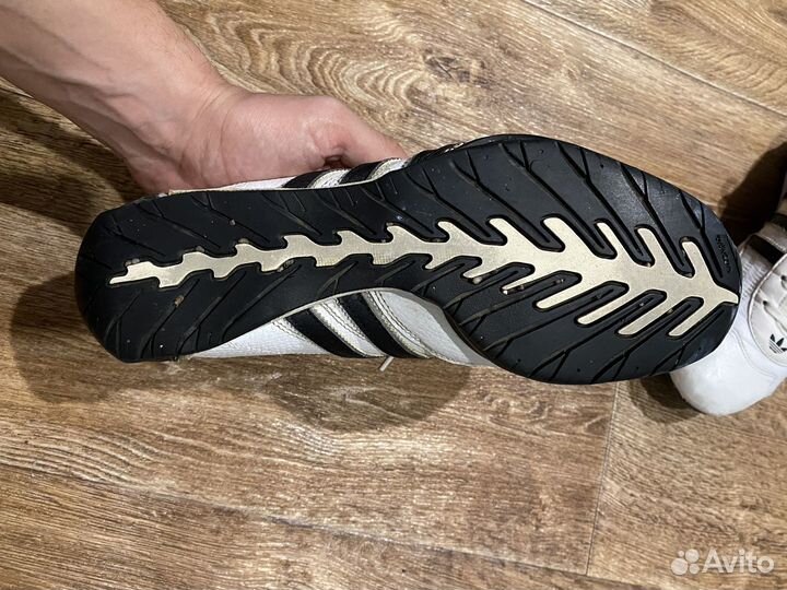 Кроссовки adidas goodyear