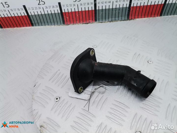 Корпус термостата Volkswagen Golf 3 1998