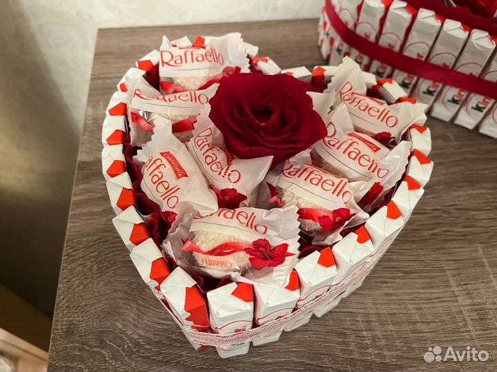 Подарок на 8 марта