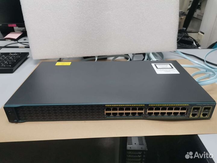 Коммутатор Cisco WS-C2960+24TC-S