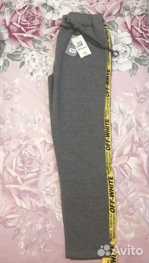 Спортивные штаны