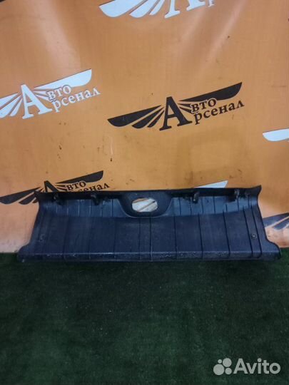 Накладка на порог багажника LADA Vesta 2017