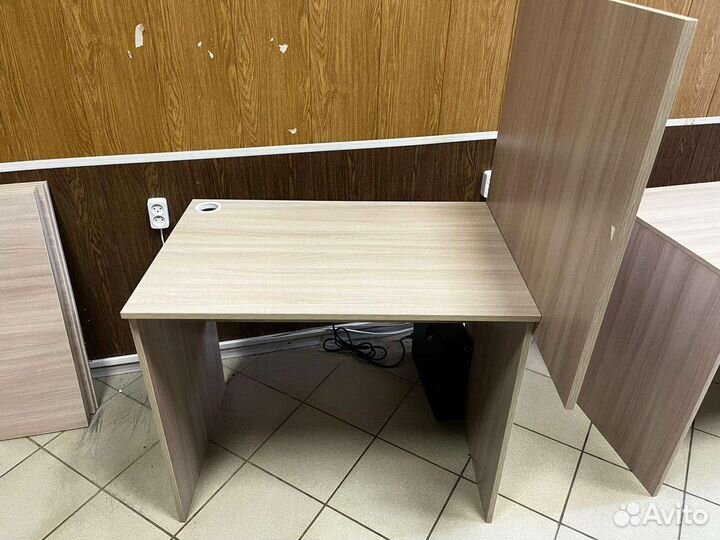 Столы офисные