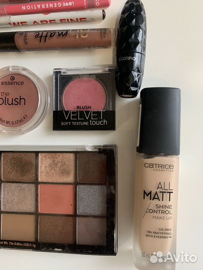 Набор косметики пакетом