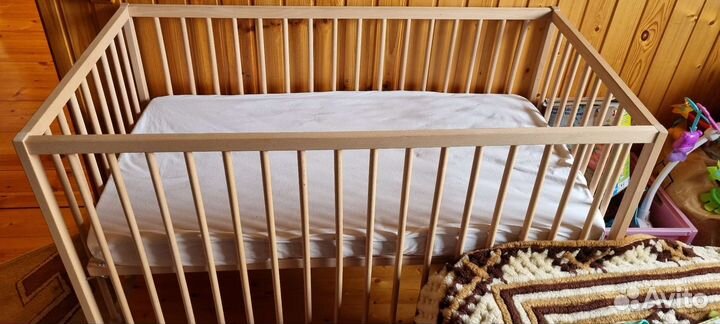 Детская кроватка IKEA Сниглар и матрасик