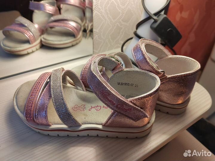 Сандалики 25 р-р