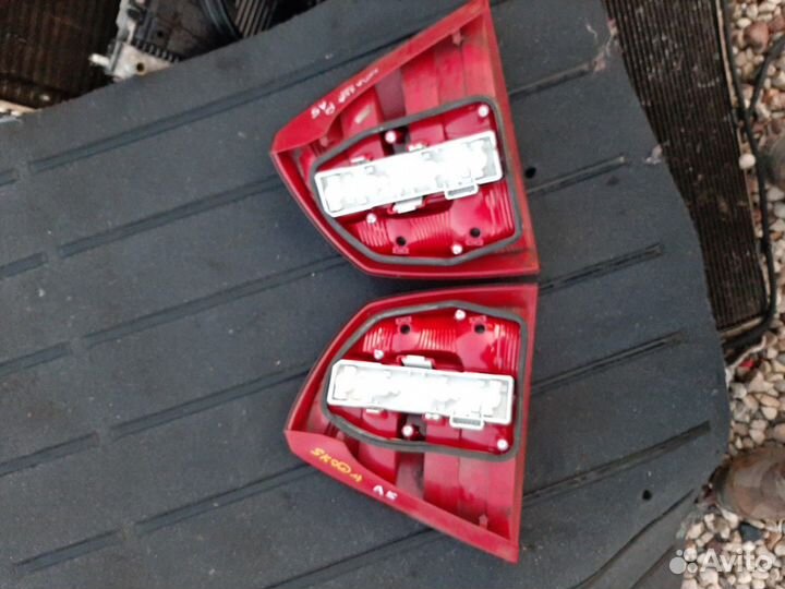 Фонарь Шкода Октавия А5 A5 оригинальный