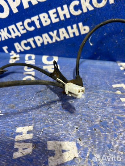 Датчик ABS Toyota Corolla 120 хэтчбек 4ZZ-FE 2004