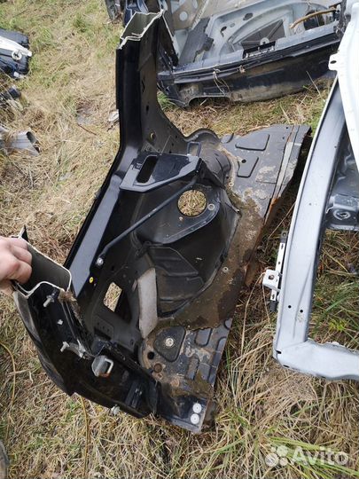 Крыло заднее левое лэнд ровер фрилендер 1