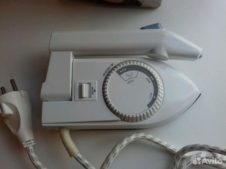 Утюг дорожный складной Мoulinex