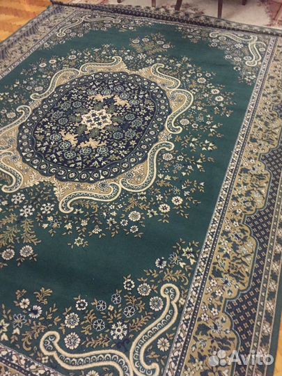 Ковер шерстяной