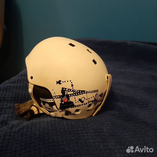 Шлем горнолыжный