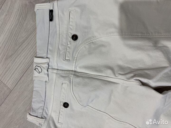 Бриджи для конного спорта белые