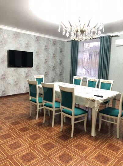 2-к. квартира, 110 м², 1/5 эт.