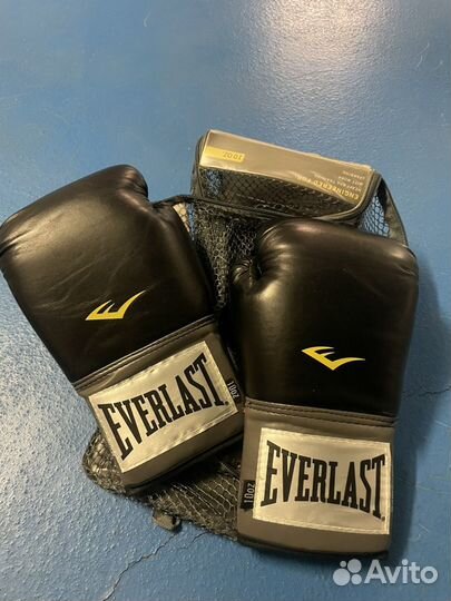 Боксерские перчатки Everlast PU Pro Style