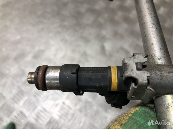 Форсунка двигателя Nissan Murano z50