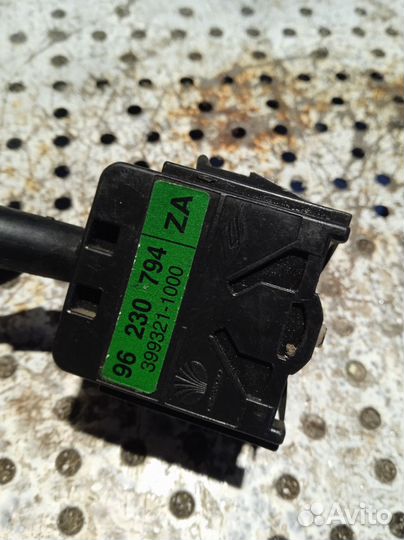 Переключатель подрулевой Chevrolet Lanos