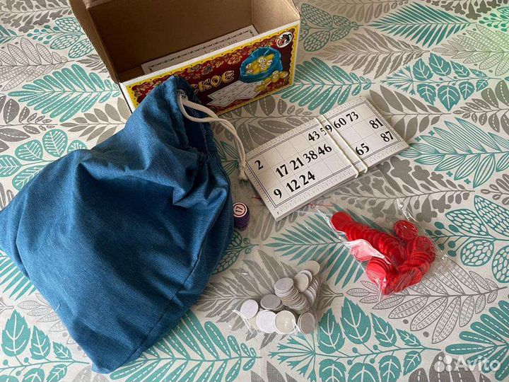 Домино подарочное 