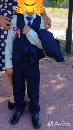 Костюм тройка