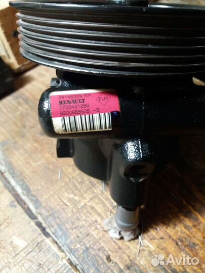 Насос гур. Рено логан 1