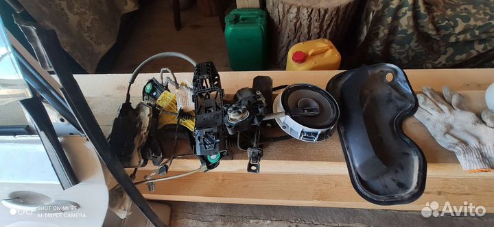 Дверь задняя левая на volkswagen polo седан 2012 г