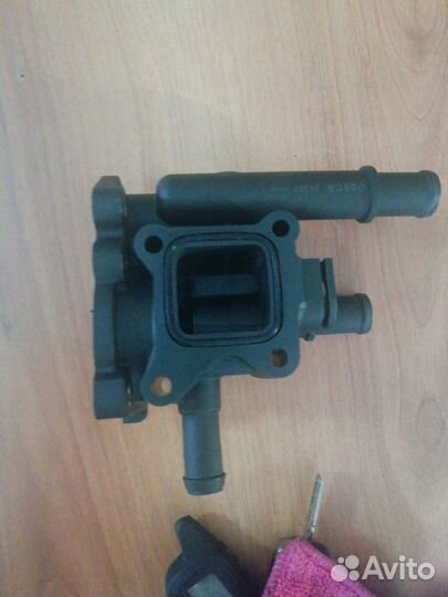 Корпус термостата Опель Астра Шевроле Круз